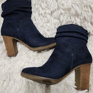 Suede heel boots‎